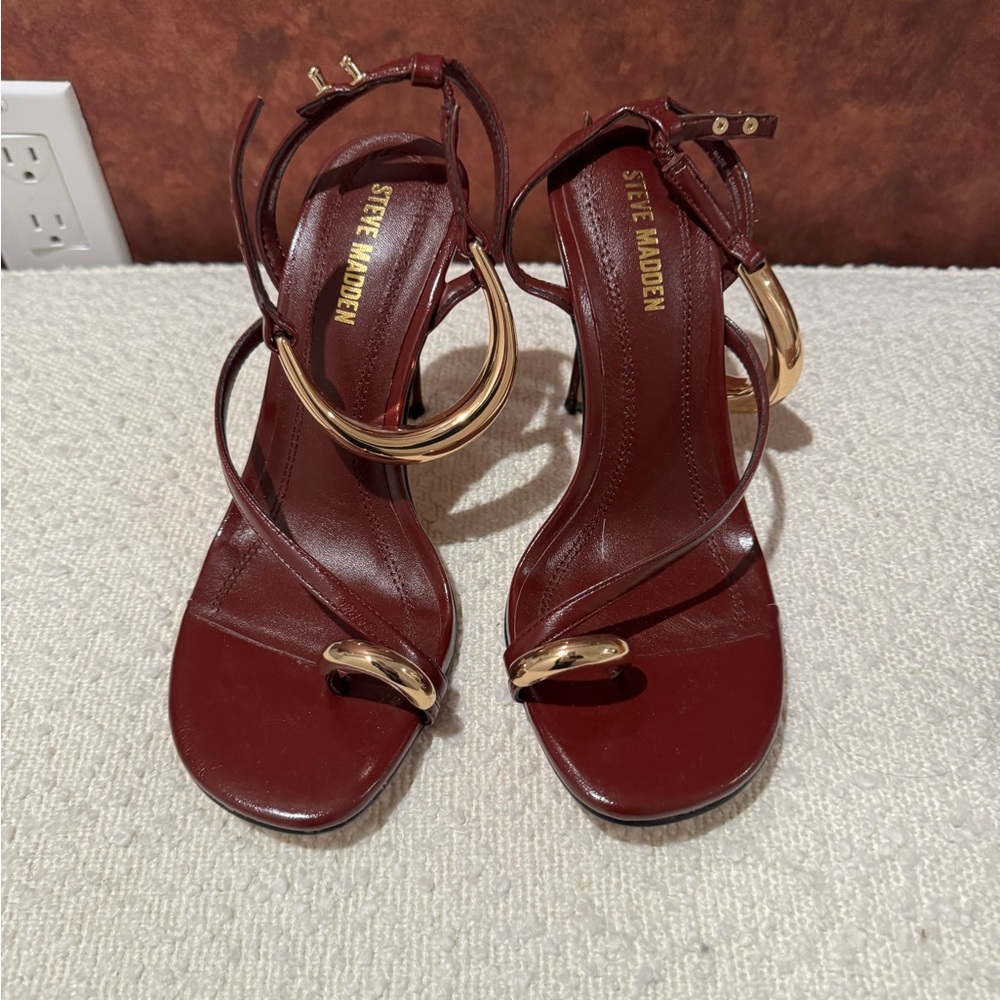 Steve Madden Burgundy Patent Leather High Heel Sandals with Gold Accents - Picture 2 of 3